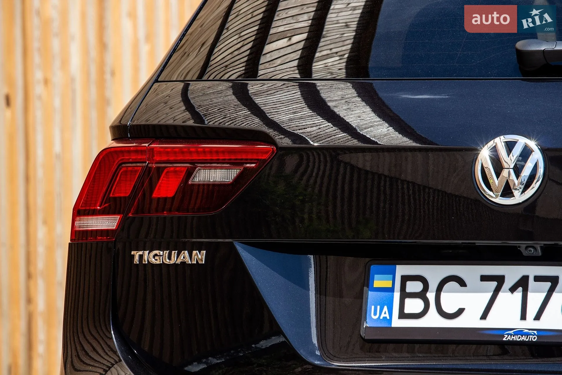 2021 Volkswagen Tiguan - мініатюра 17