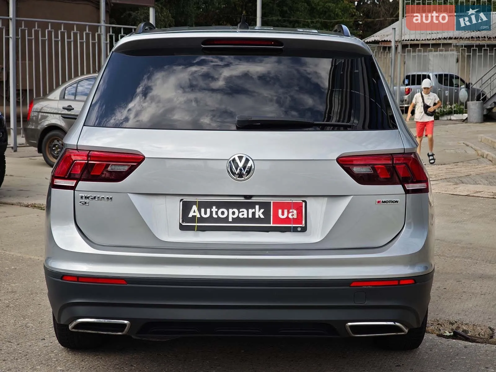 2019 Volkswagen Tiguan - мініатюра 12