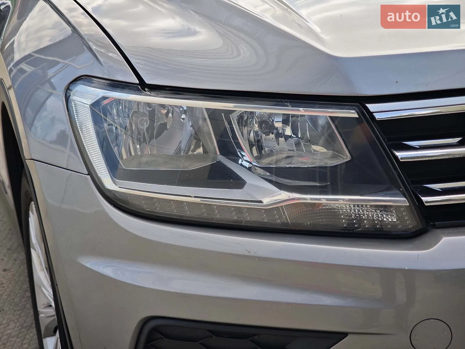 2019 Volkswagen Tiguan - мініатюра 4
