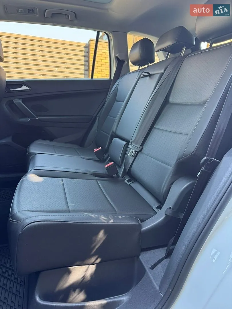 2018 Volkswagen Tiguan - мініатюра 27
