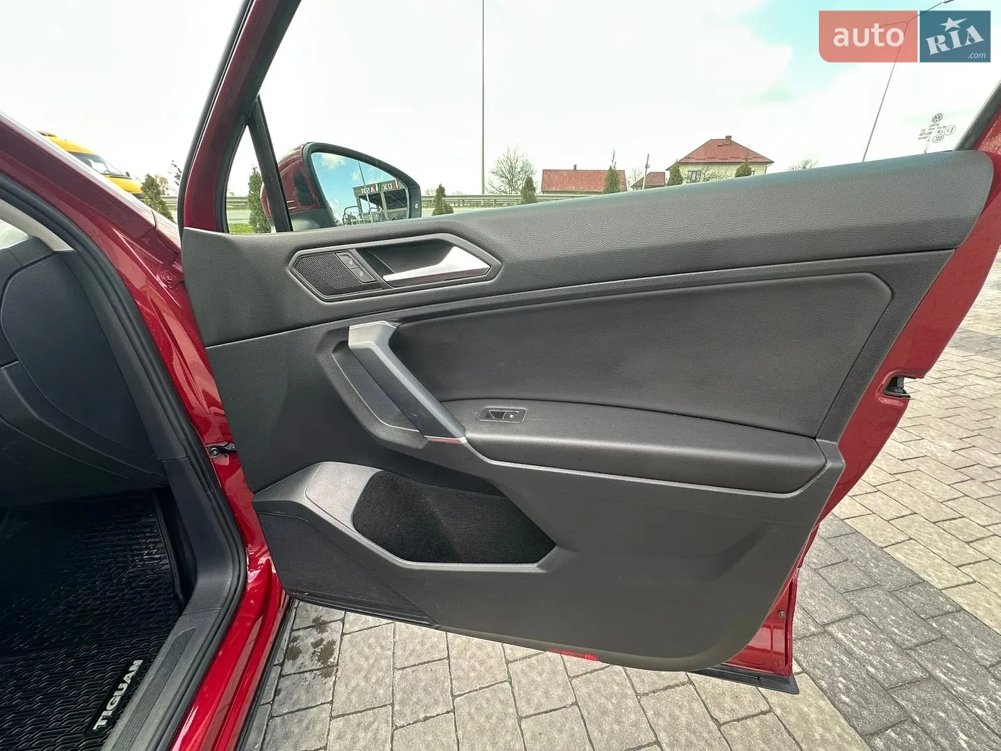 2019 Volkswagen Tiguan - мініатюра 19