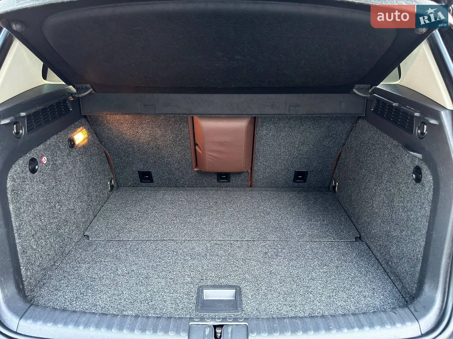 2014 Volkswagen Tiguan - мініатюра 45