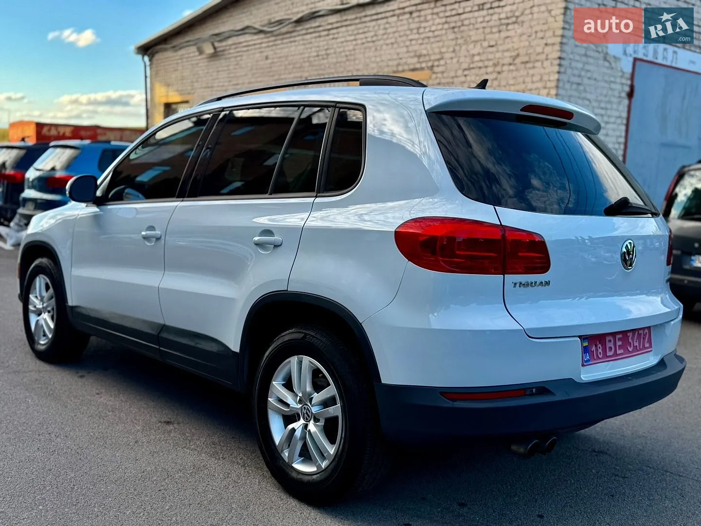 2015 Volkswagen Tiguan - мініатюра 11