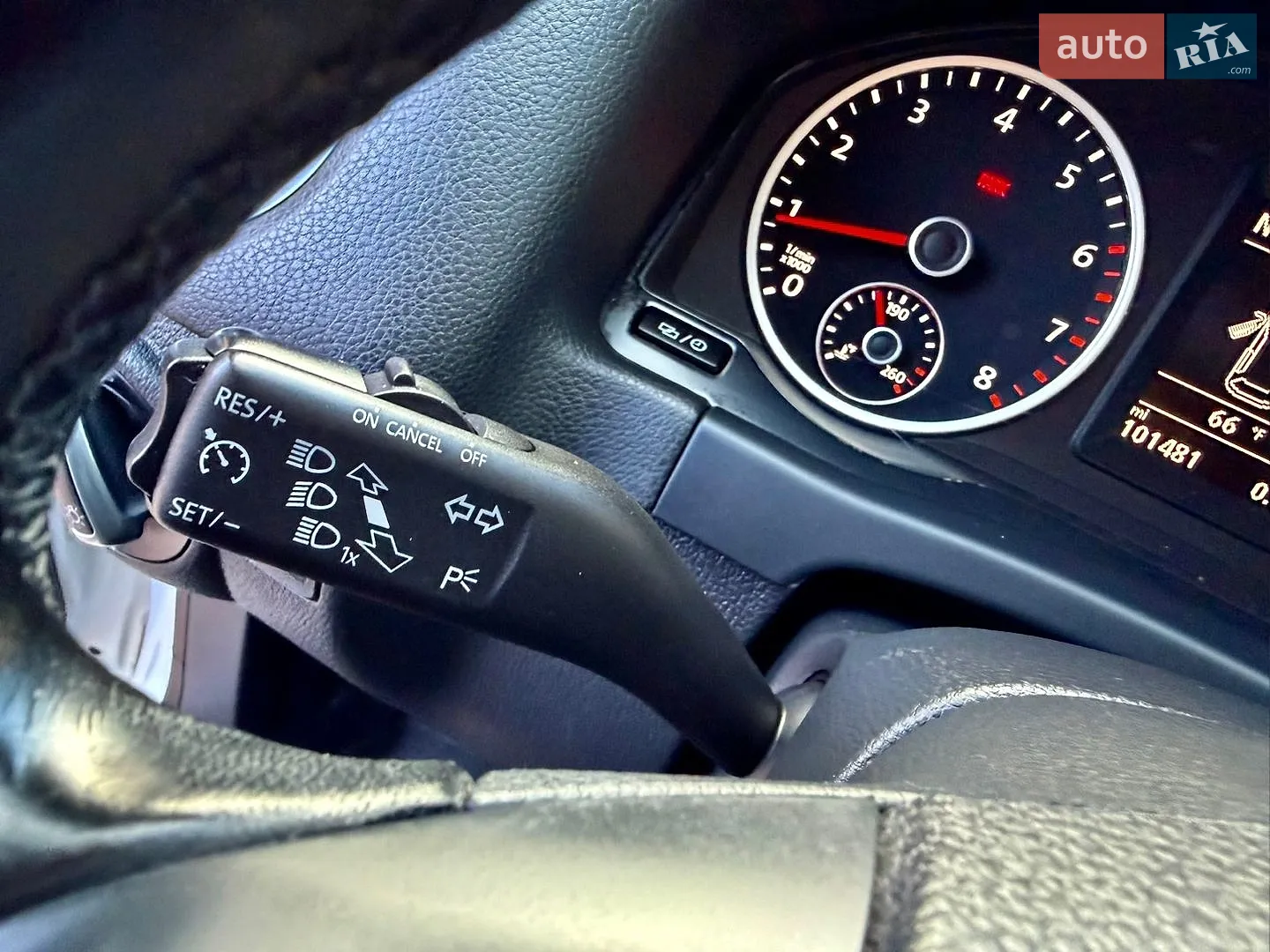 2015 Volkswagen Tiguan - мініатюра 20