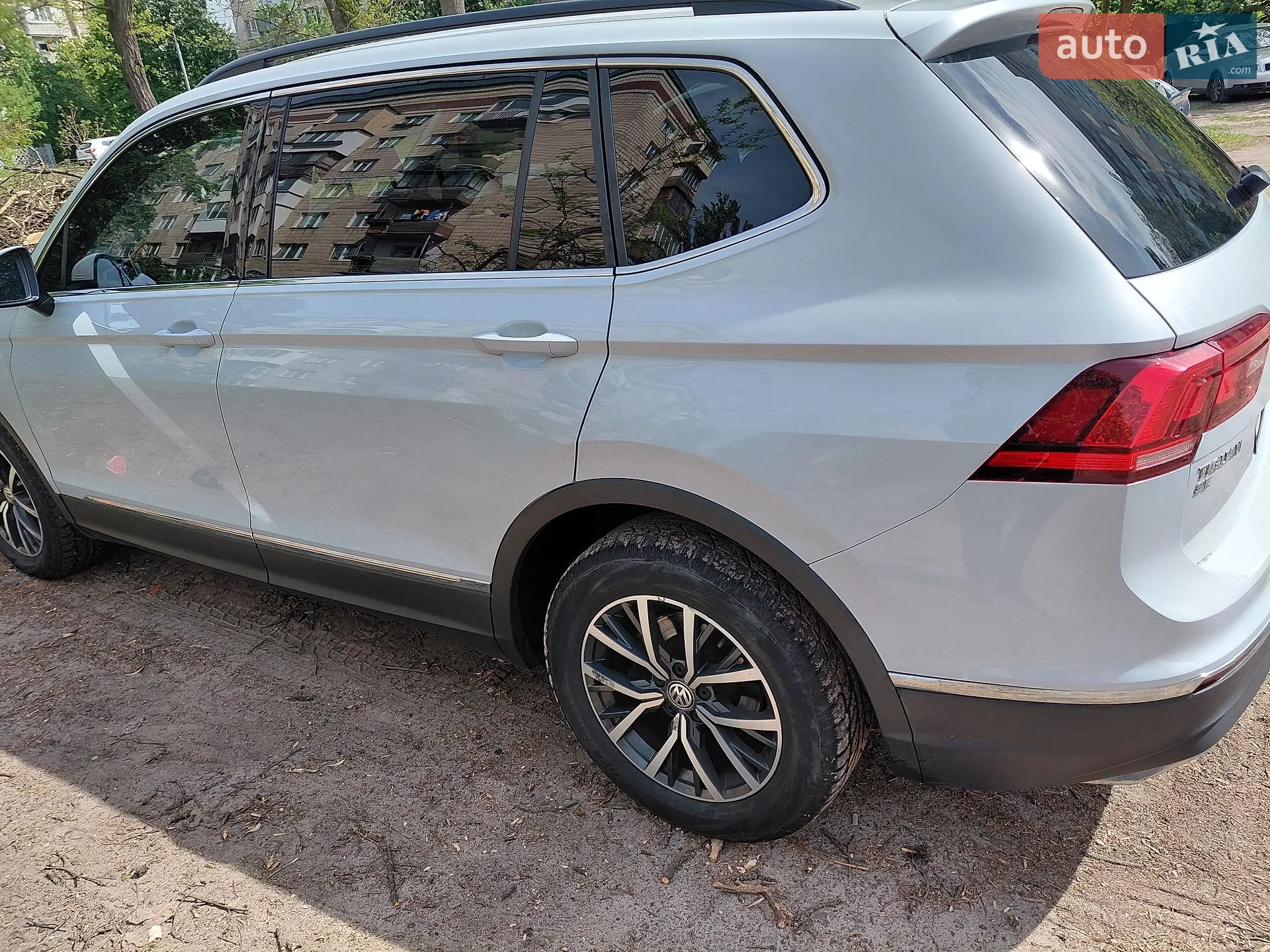 2017 Volkswagen Tiguan - мініатюра 6