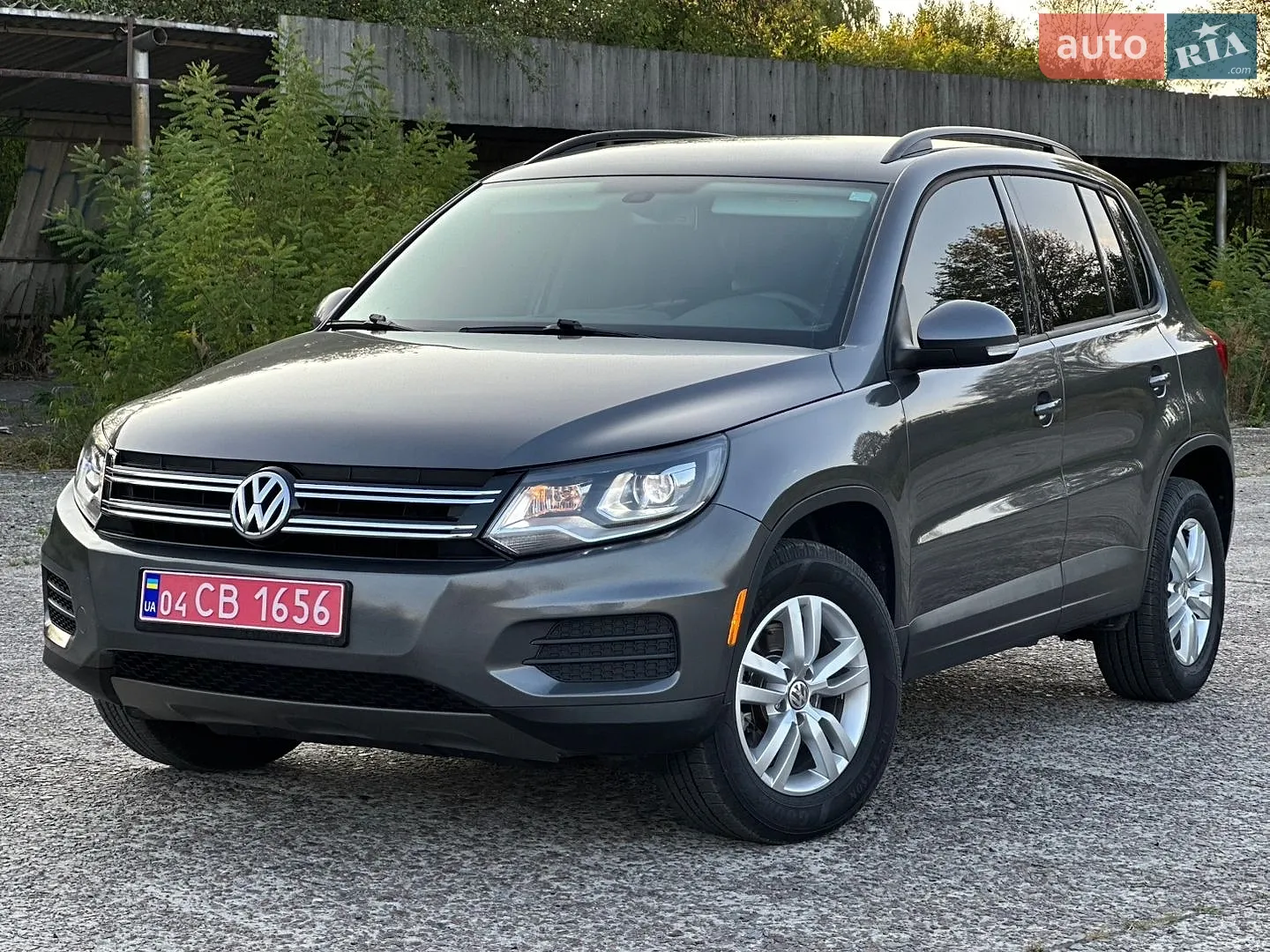 2016 Volkswagen Tiguan - фото 1