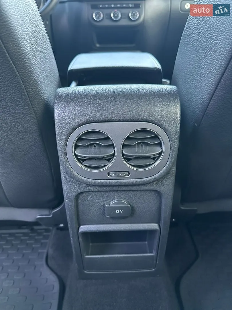 2016 Volkswagen Tiguan - мініатюра 15