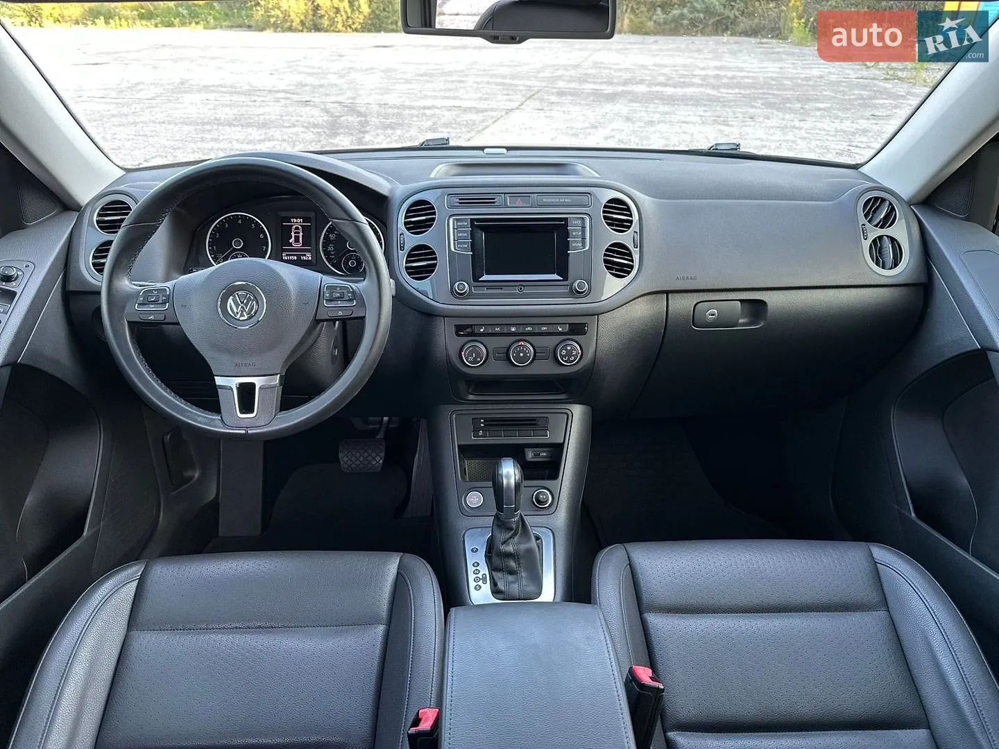 2016 Volkswagen Tiguan - мініатюра 12