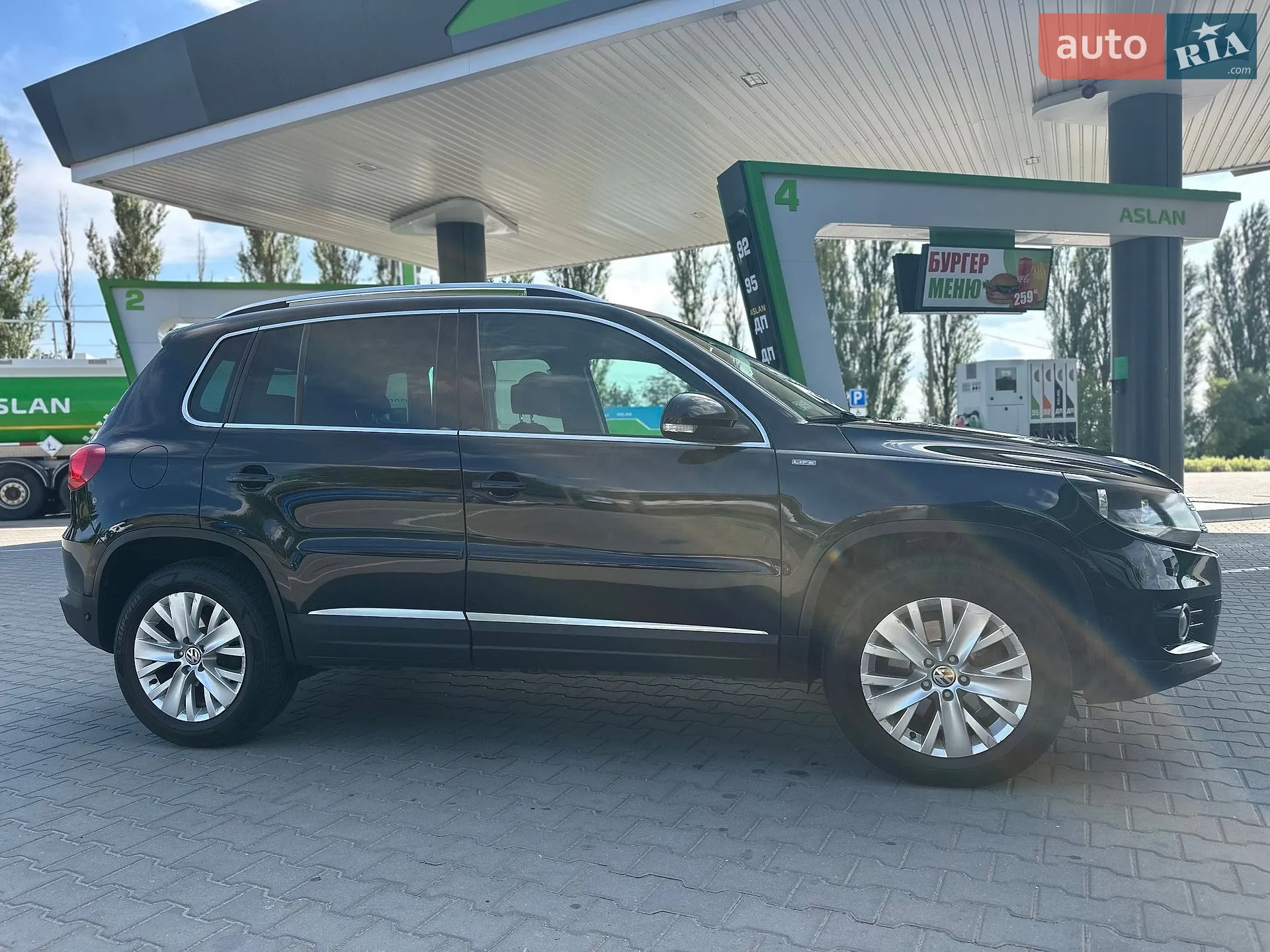 2013 Volkswagen Tiguan - мініатюра 12