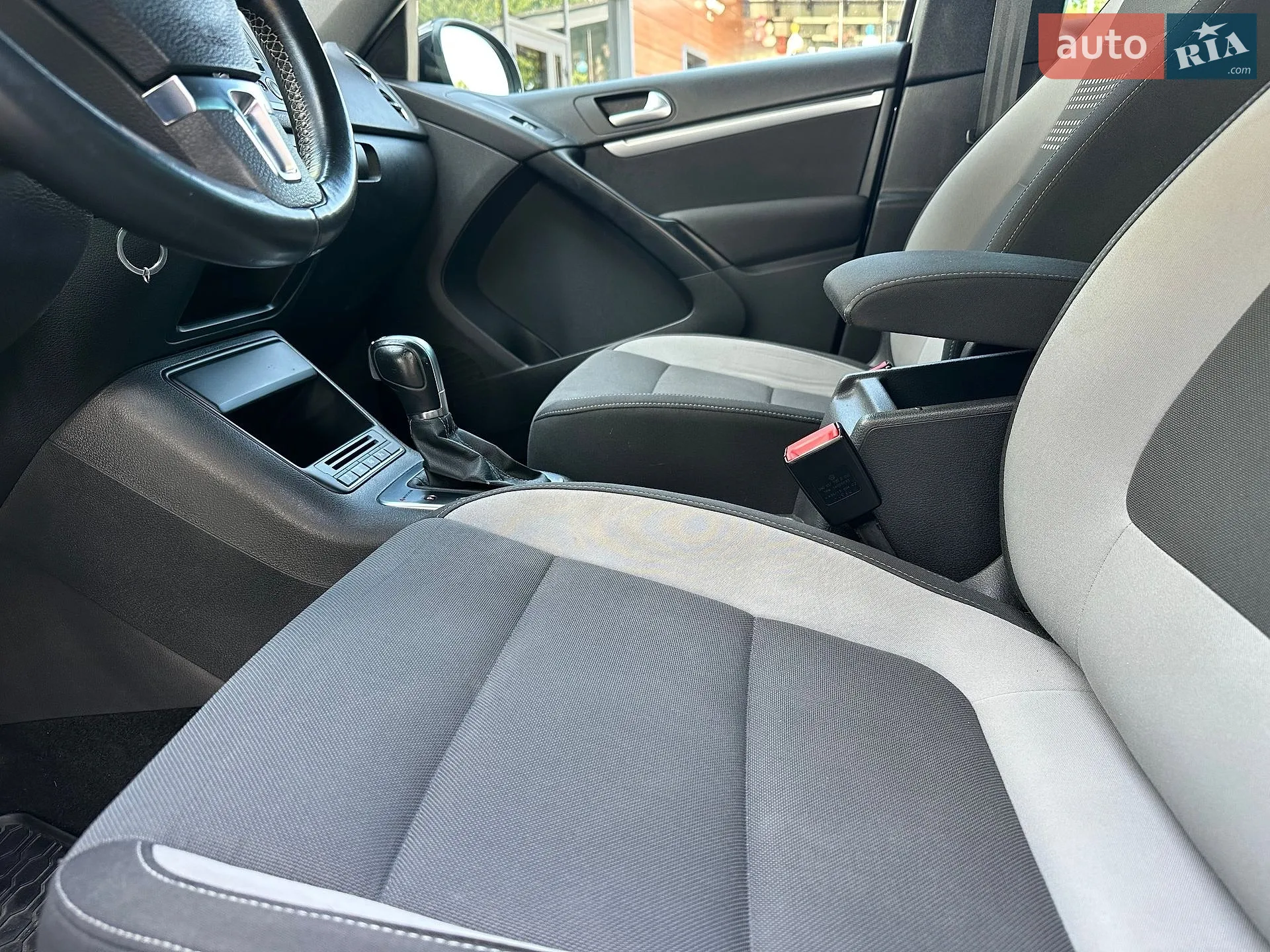 2013 Volkswagen Tiguan - мініатюра 27