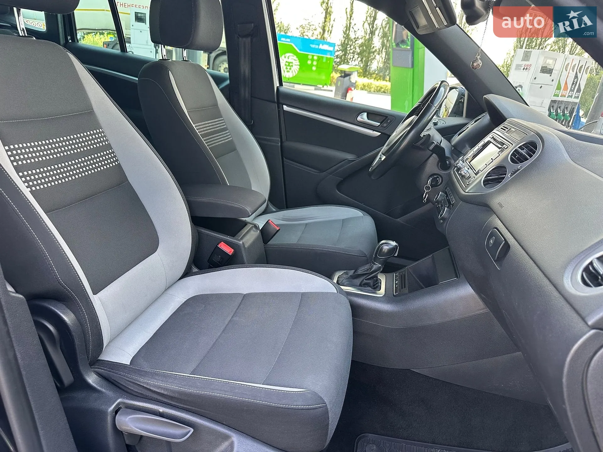 2013 Volkswagen Tiguan - мініатюра 63