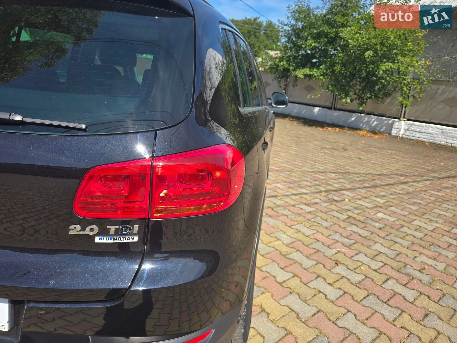 2015 Volkswagen Tiguan - мініатюра 12