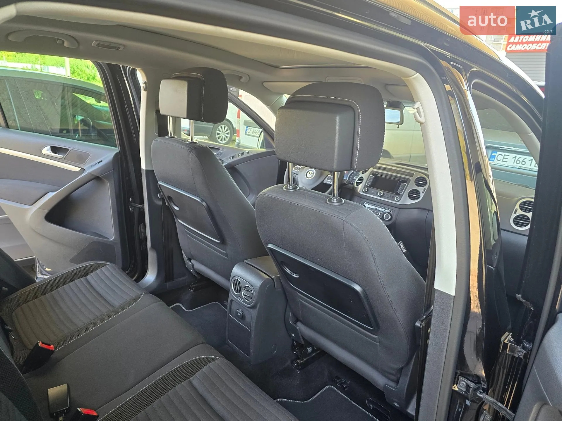 2015 Volkswagen Tiguan - мініатюра 24