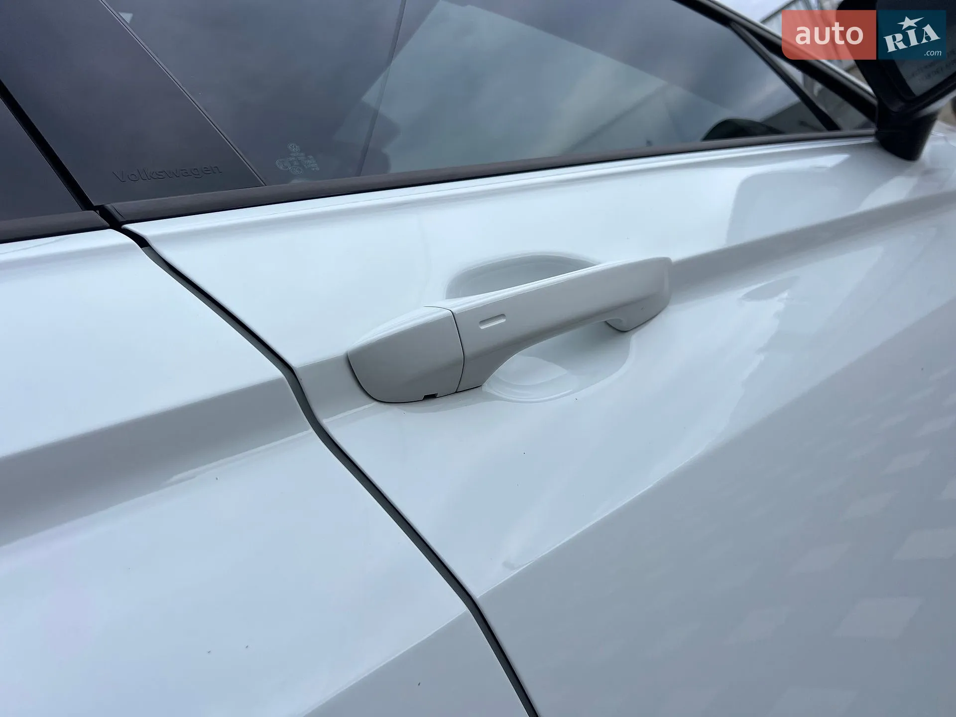 2021 Volkswagen Tiguan - мініатюра 56