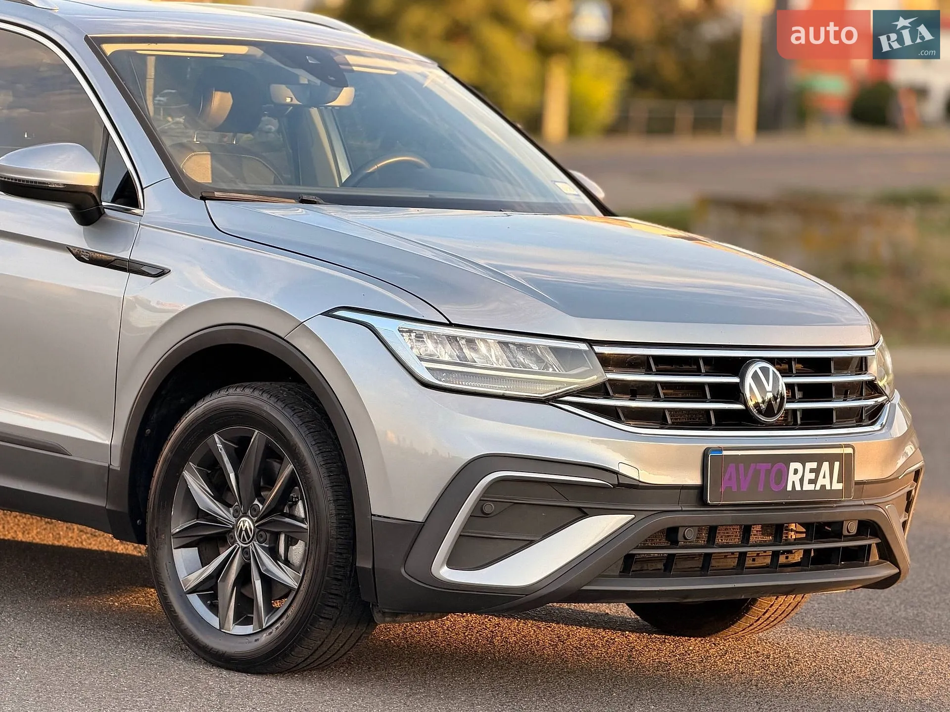 2022 Volkswagen Tiguan - мініатюра 13
