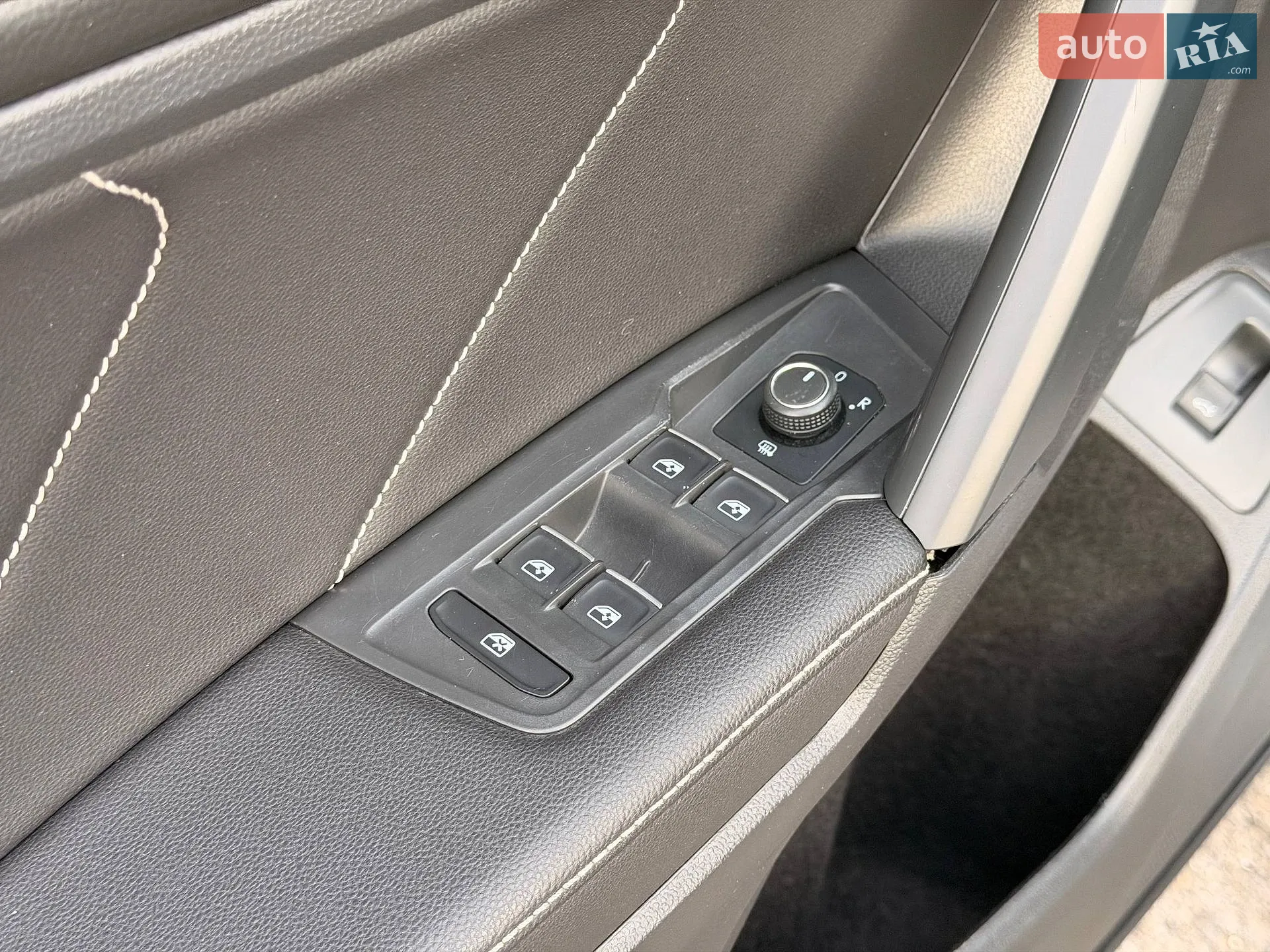 2022 Volkswagen Tiguan - мініатюра 41