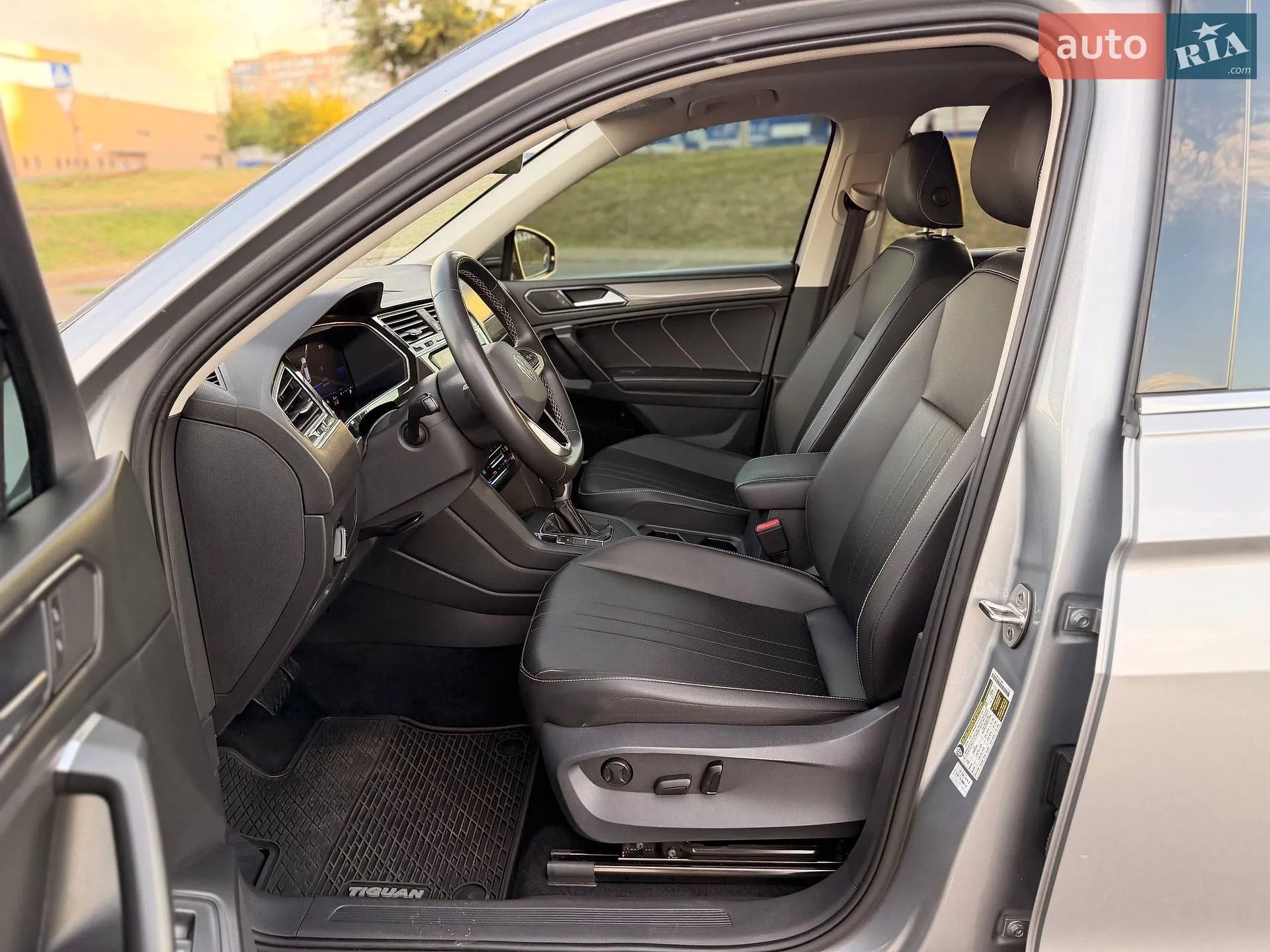 2022 Volkswagen Tiguan - мініатюра 43