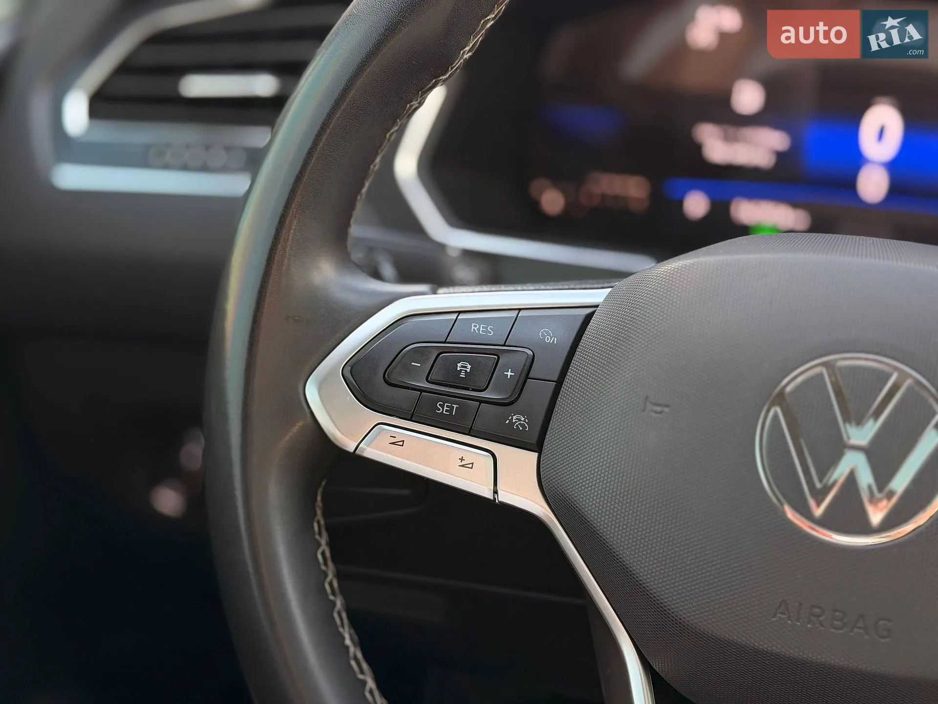 2022 Volkswagen Tiguan - мініатюра 69
