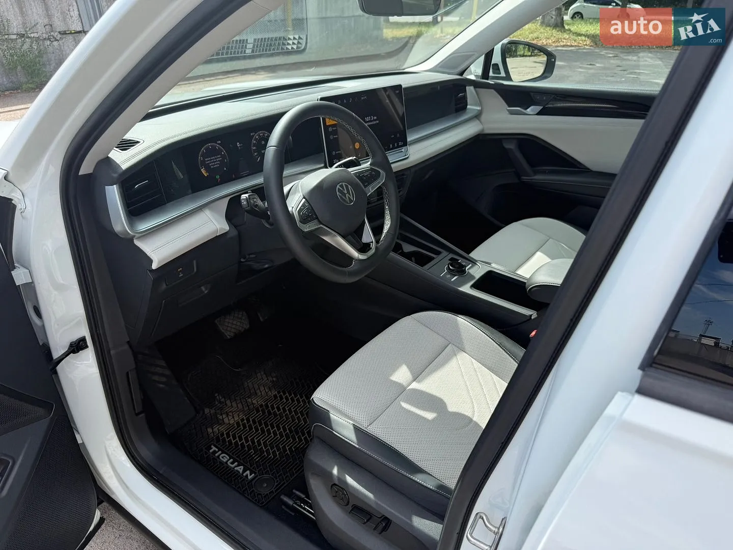 2025 Volkswagen Tiguan - мініатюра 9