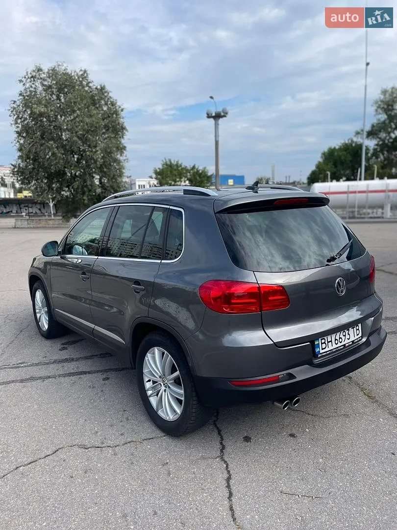 2012 Volkswagen Tiguan - мініатюра 10
