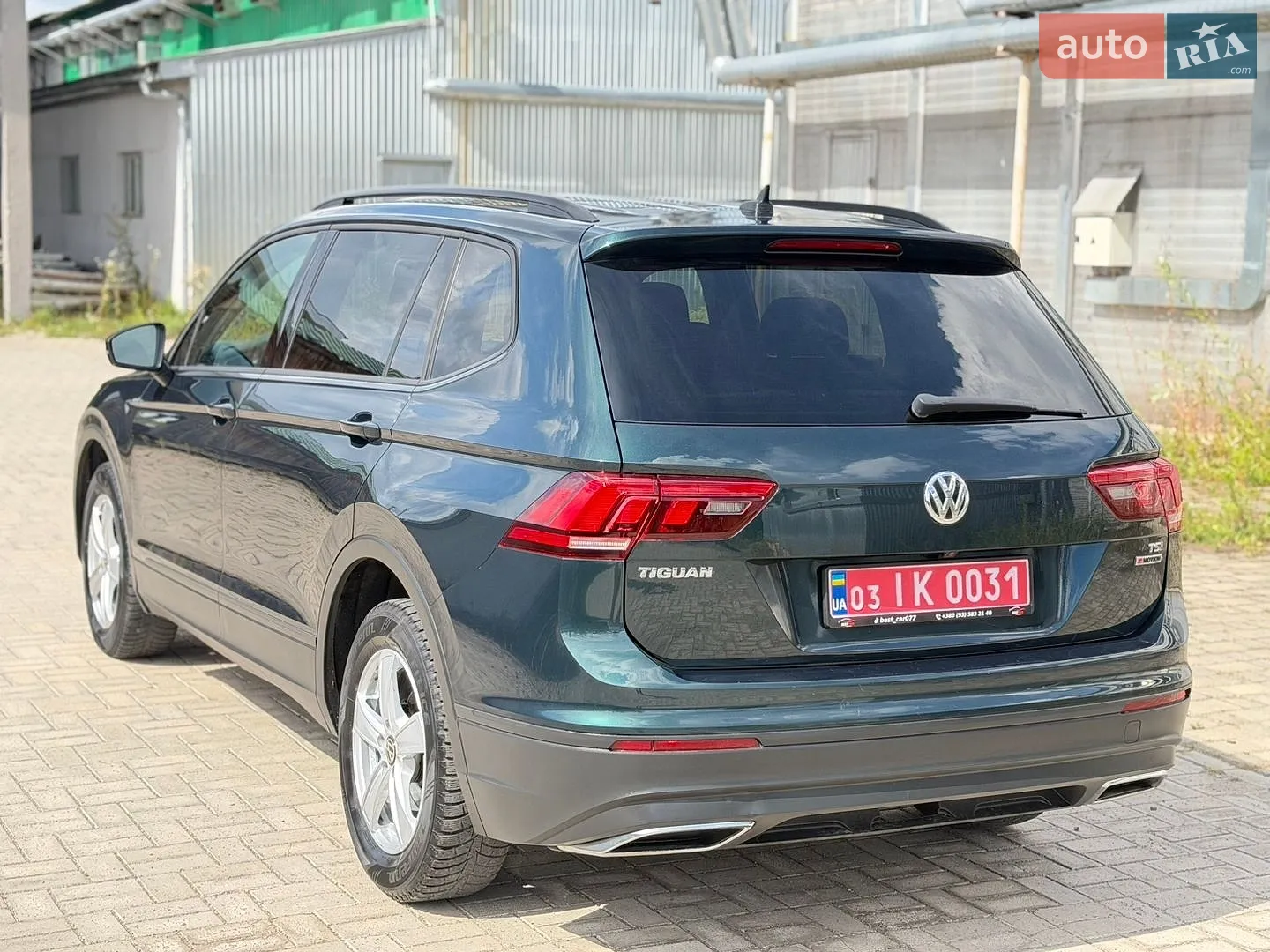2017 Volkswagen Tiguan - мініатюра 10