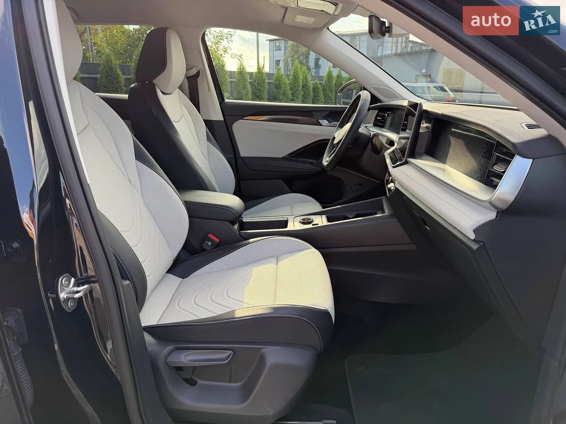2025 Volkswagen Tiguan - мініатюра 21