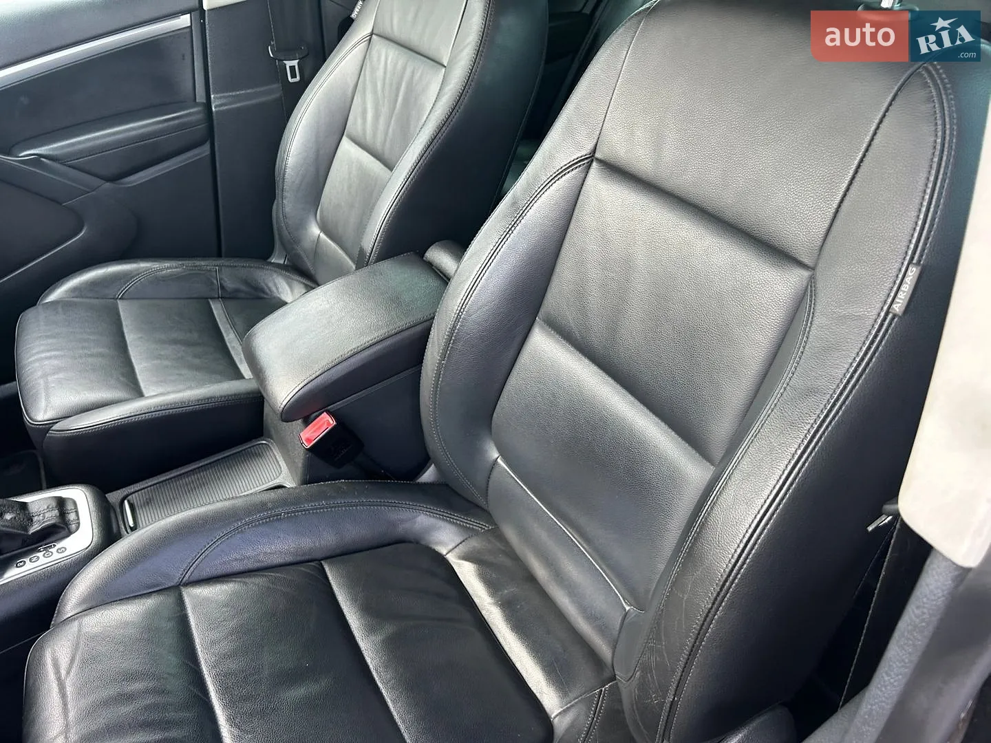 2013 Volkswagen Tiguan - мініатюра 28