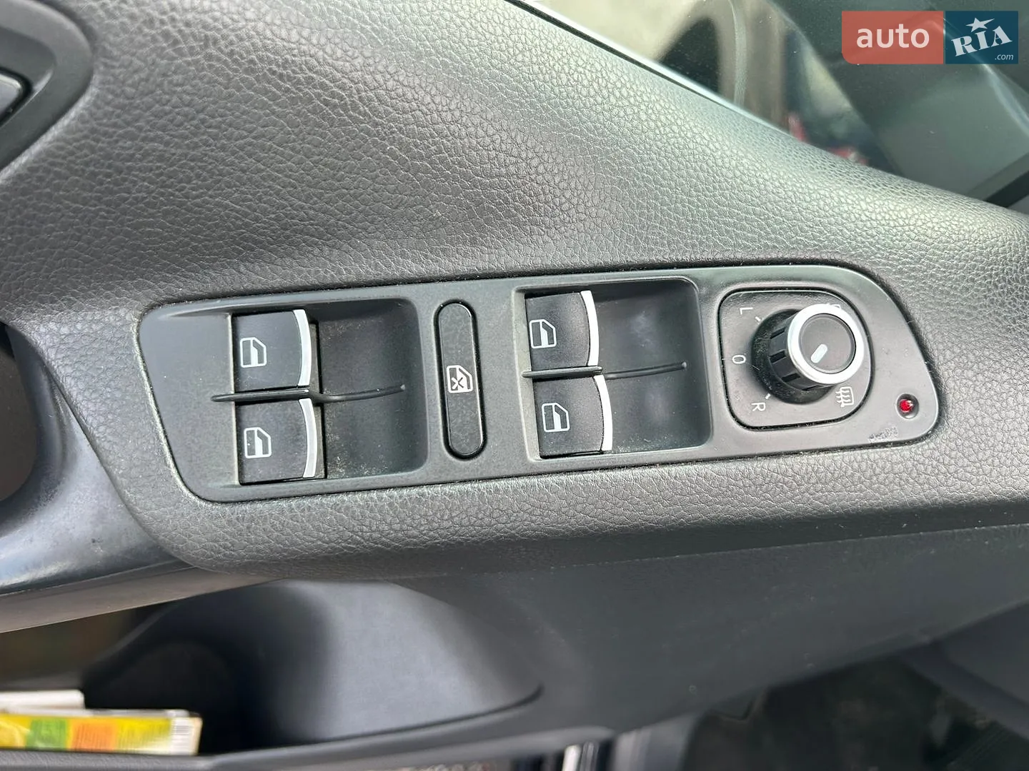 2013 Volkswagen Tiguan - мініатюра 46