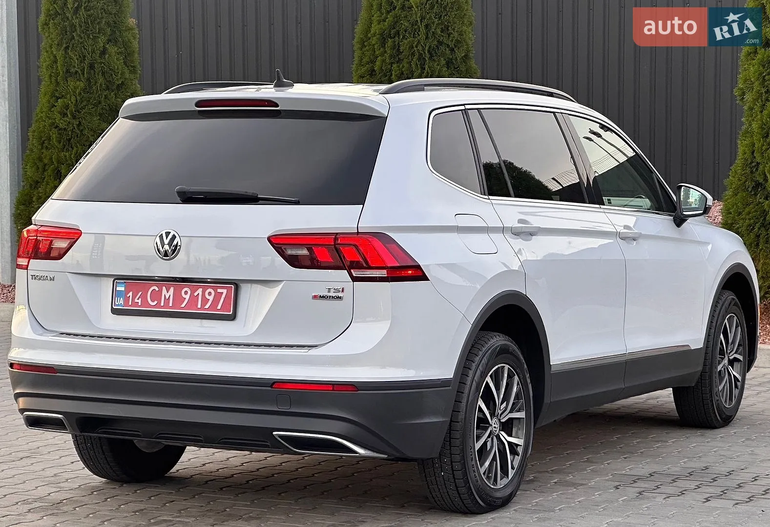 2017 Volkswagen Tiguan - мініатюра 17