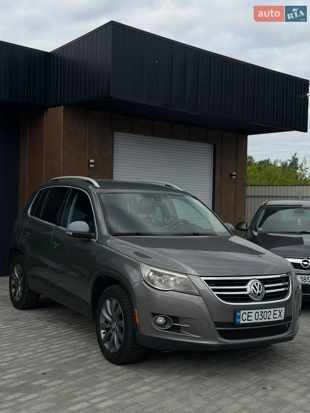 2010 Volkswagen Tiguan - мініатюра 2