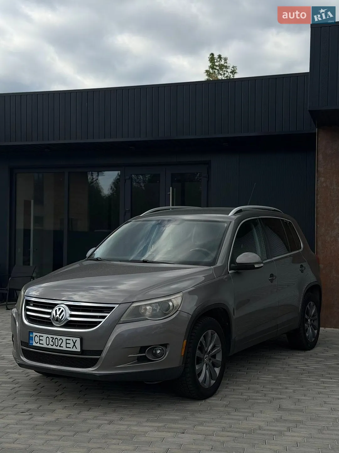 2010 Volkswagen Tiguan - мініатюра 3