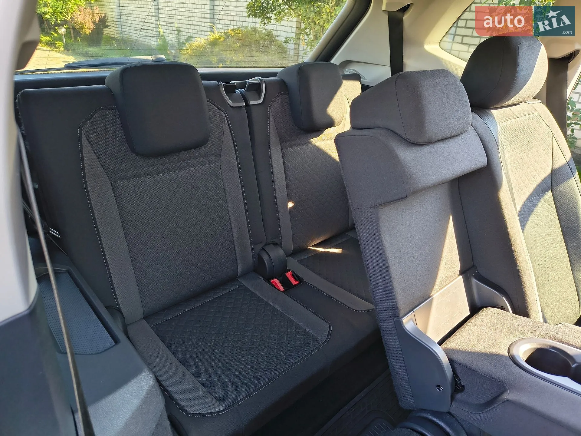 2019 Volkswagen Tiguan - мініатюра 11