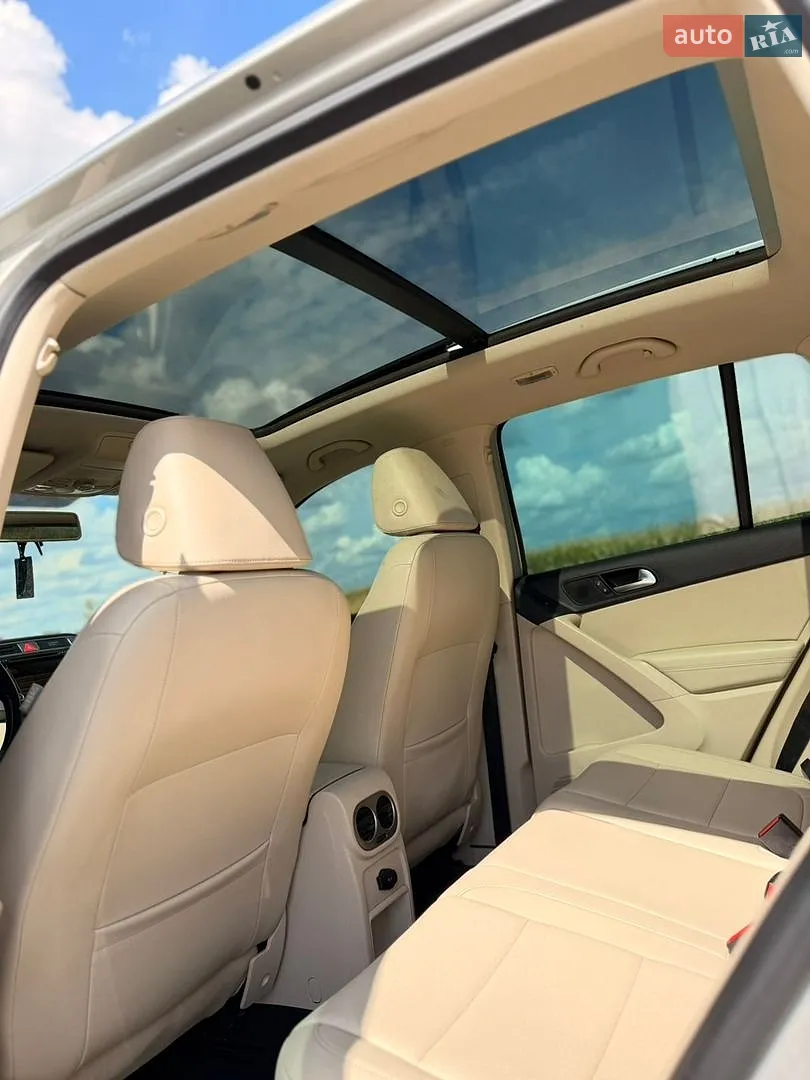 2010 Volkswagen Tiguan - мініатюра 42