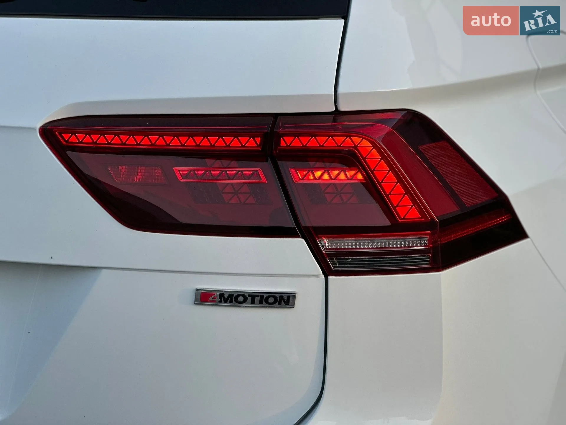 2020 Volkswagen Tiguan - мініатюра 6