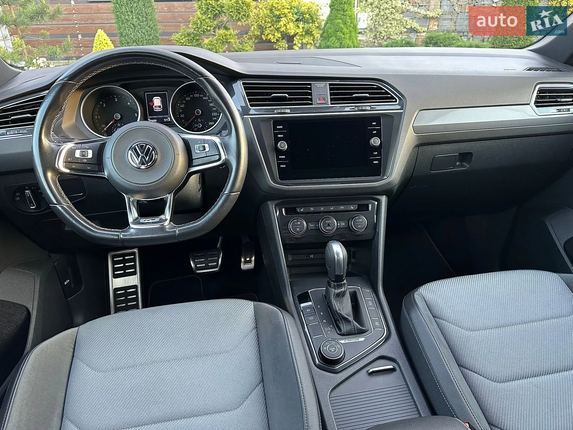 2020 Volkswagen Tiguan - мініатюра 26
