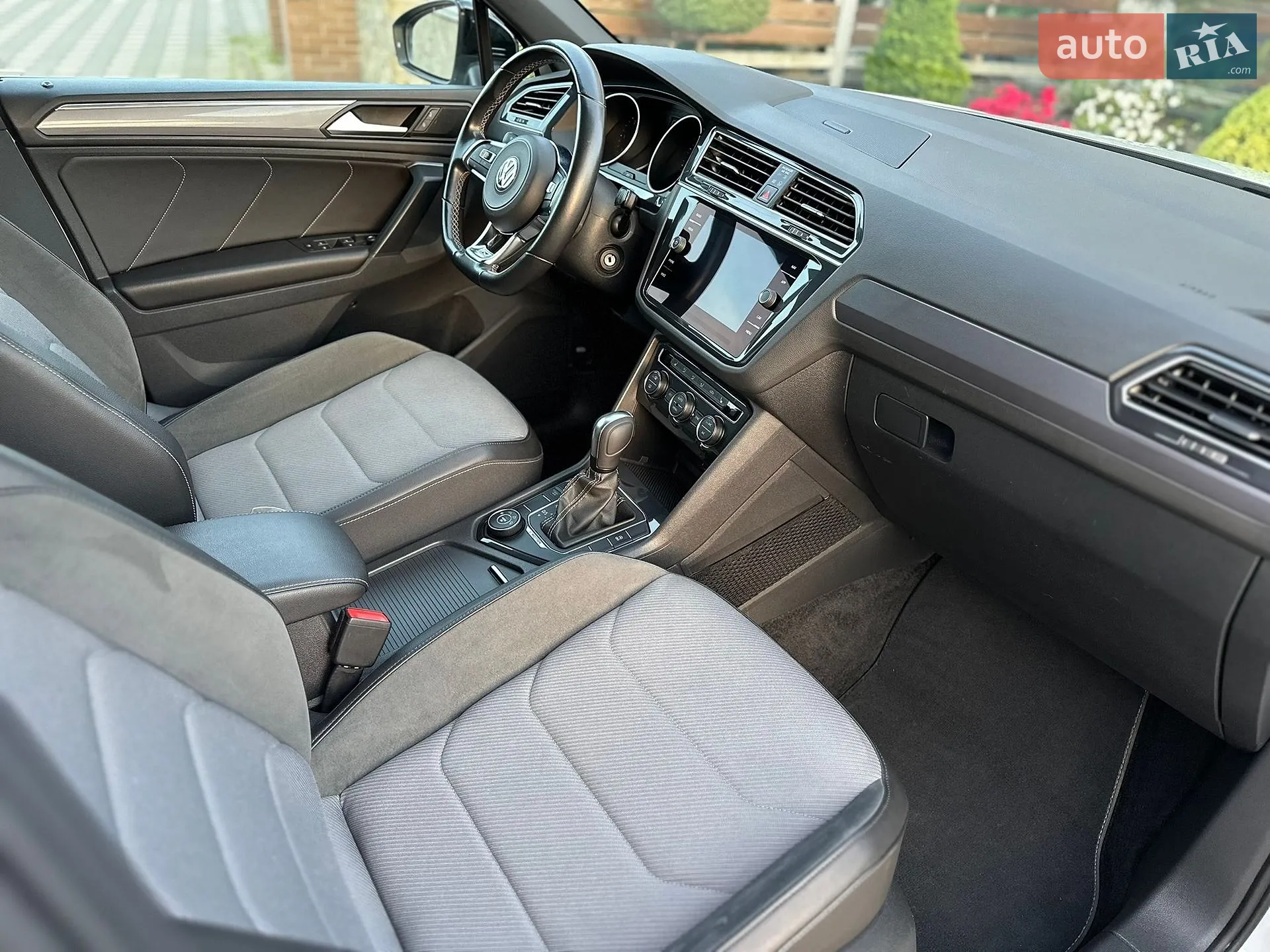 2020 Volkswagen Tiguan - мініатюра 53