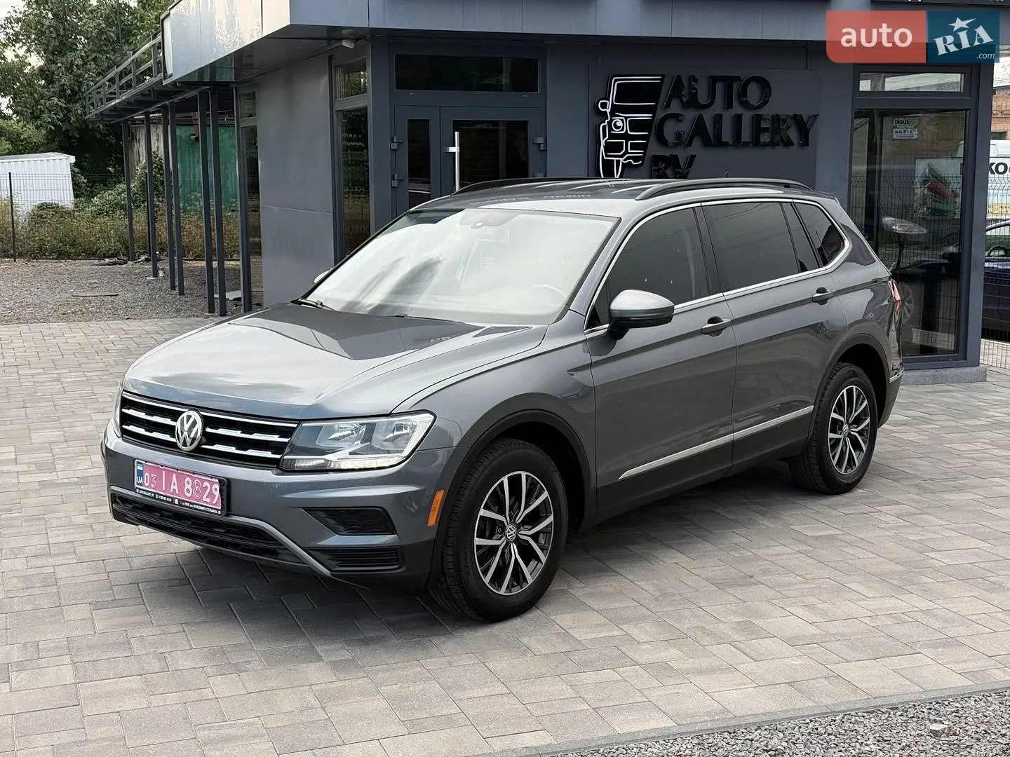 2018 Volkswagen Tiguan - мініатюра 2