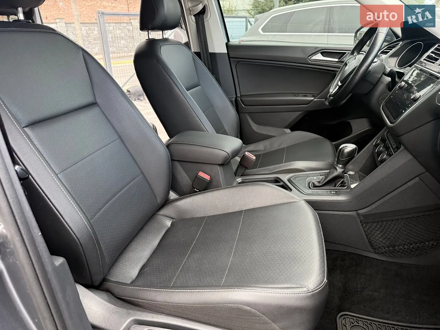2018 Volkswagen Tiguan - мініатюра 30