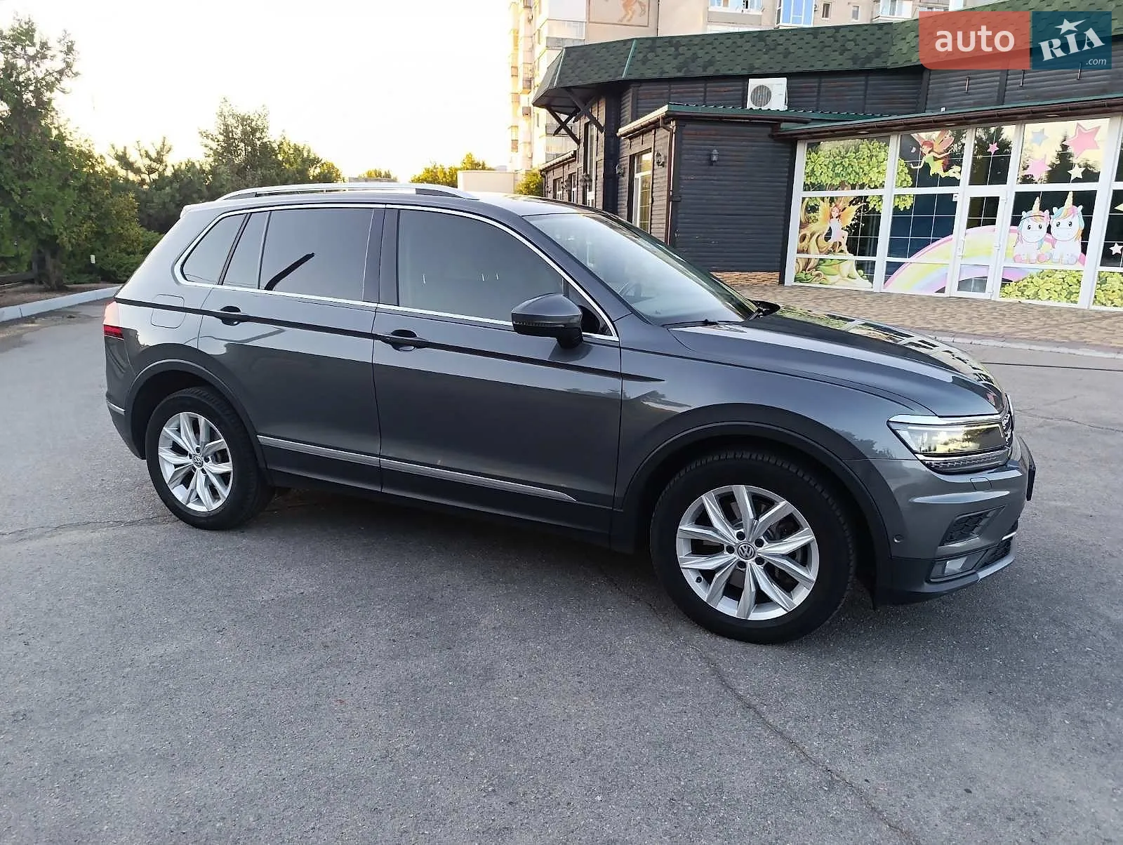 2020 Volkswagen Tiguan - мініатюра 15