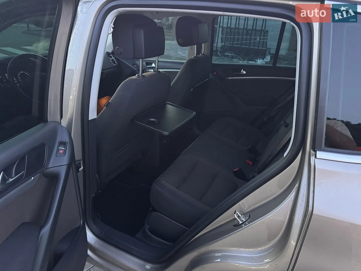 2012 Volkswagen Tiguan - мініатюра 18