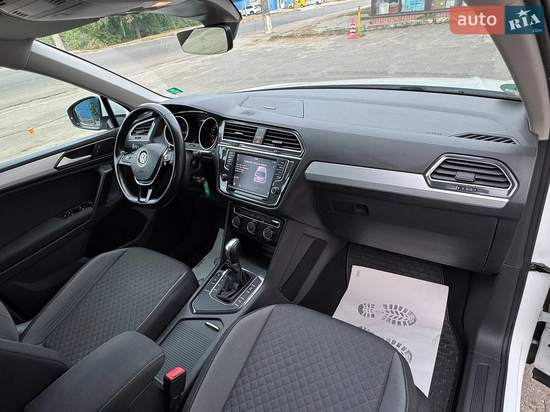 2016 Volkswagen Tiguan - мініатюра 52