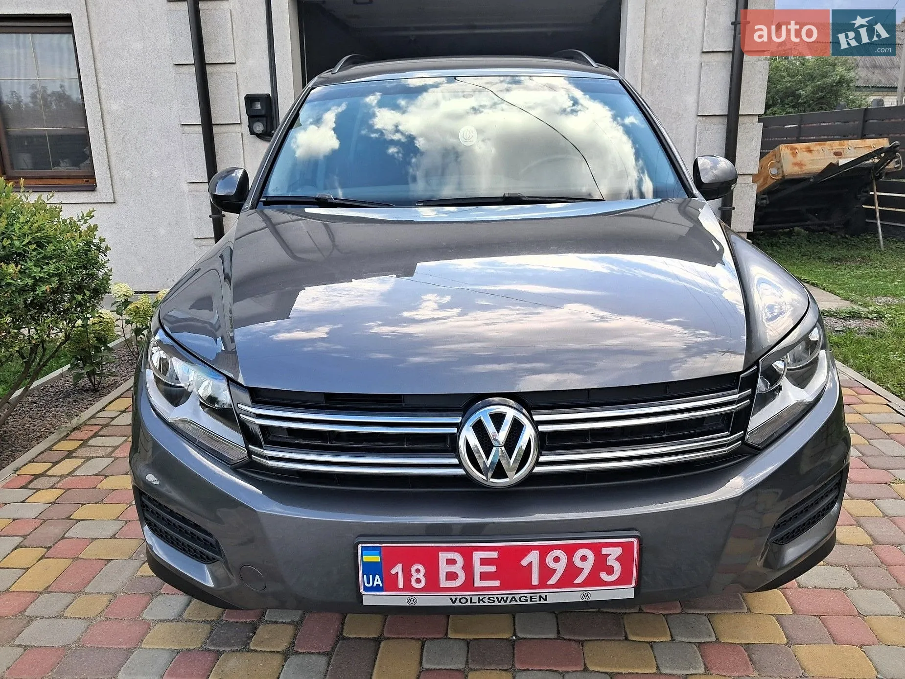 2017 Volkswagen Tiguan - мініатюра 8