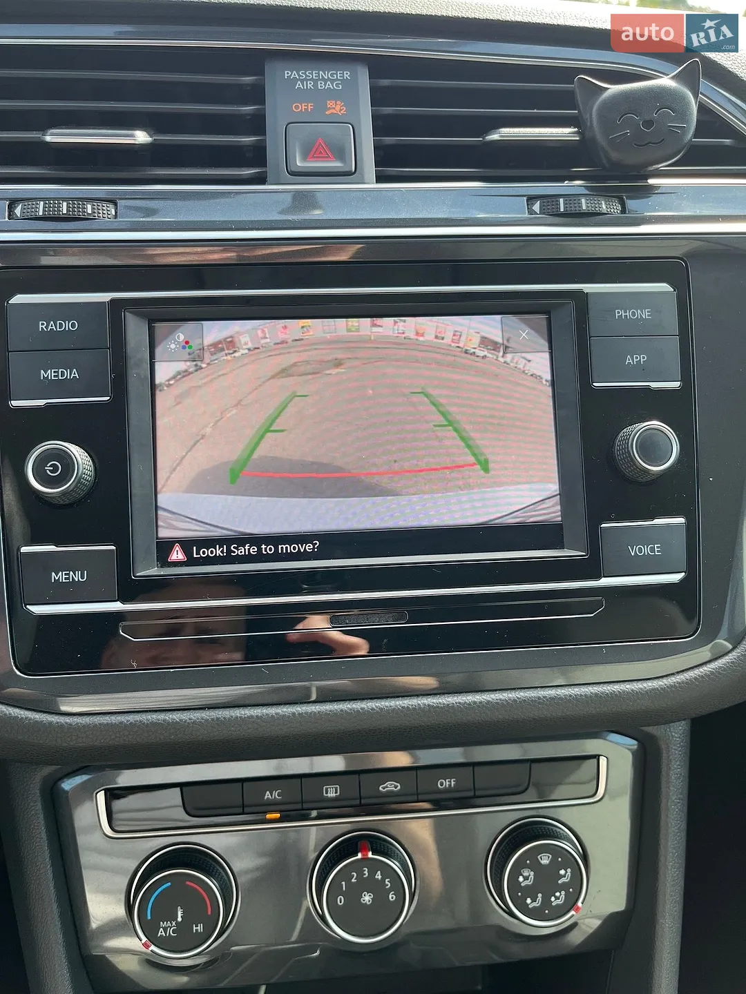 2020 Volkswagen Tiguan - мініатюра 28