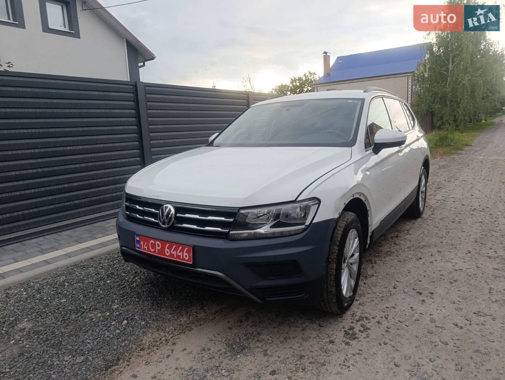2019 Volkswagen Tiguan - фото 1