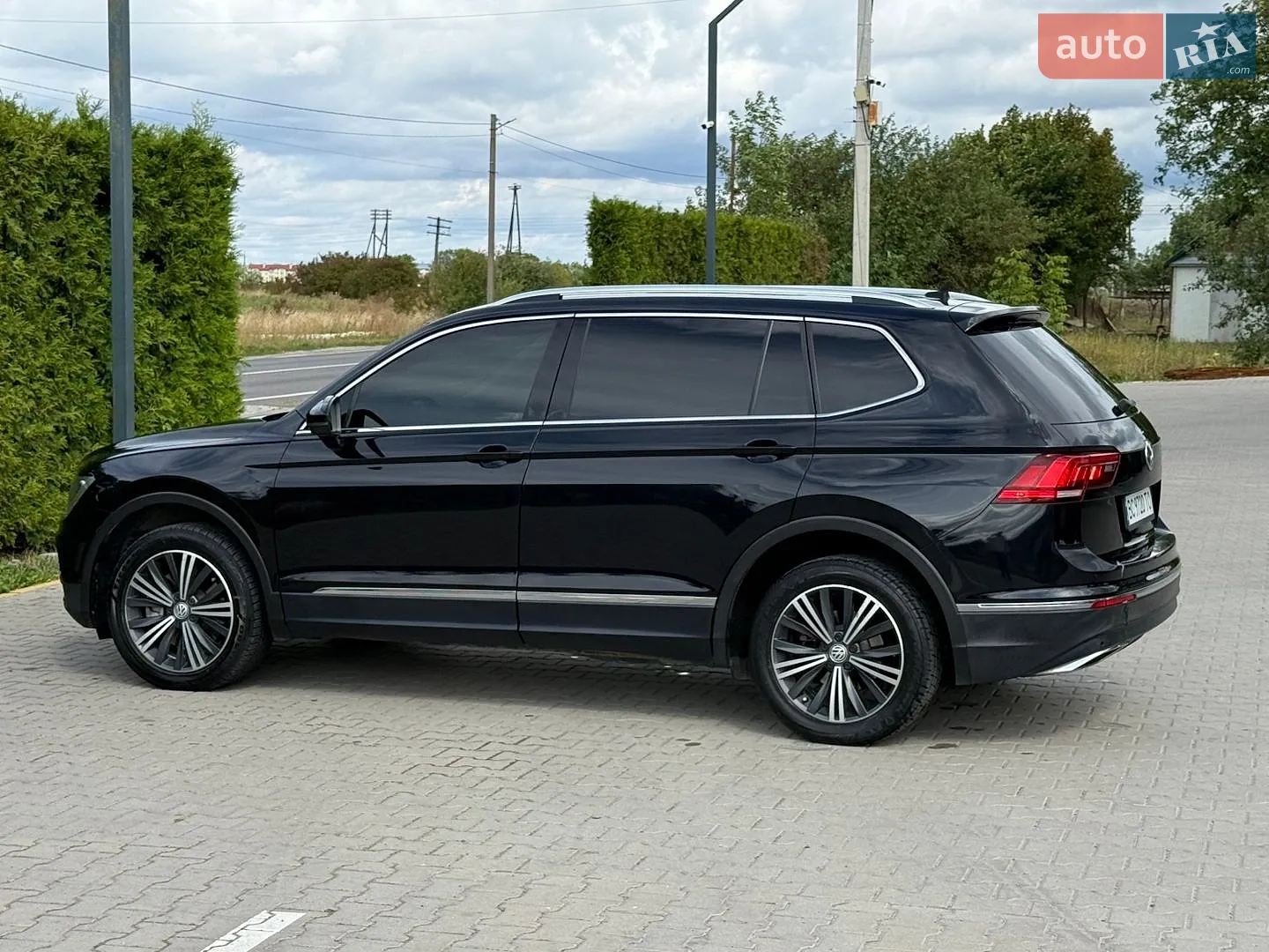 2019 Volkswagen Tiguan - мініатюра 25