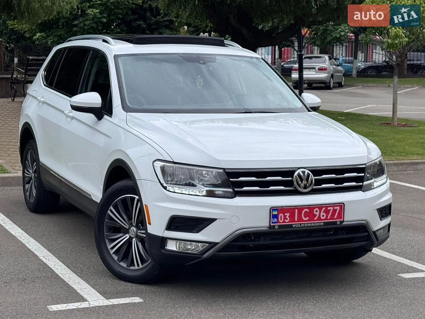 2019 Volkswagen Tiguan - фото 1
