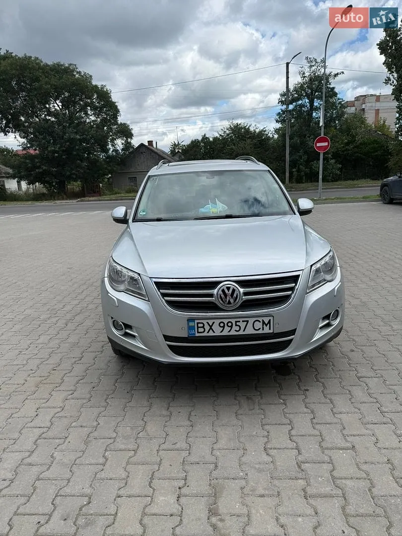 2010 Volkswagen Tiguan - мініатюра 3