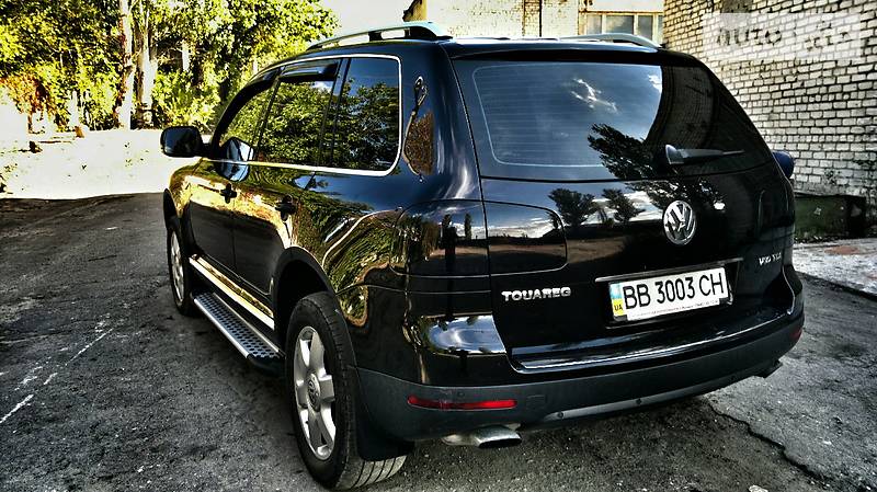 Позашляховик / Кросовер Volkswagen Touareg 2006 в Луганську
