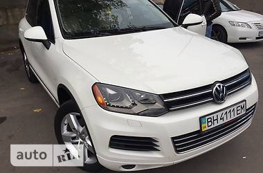 Внедорожник / Кроссовер Volkswagen Touareg 2011 в Одессе