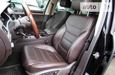 Внедорожник / Кроссовер Volkswagen Touareg 2011 в Киеве